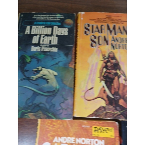 VINTAGE SCIFI PAPERBACK Book LOT OF 5 - Picture 5 of 15